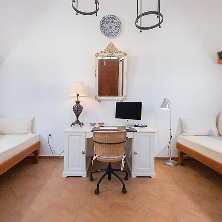 Villa Lindos *