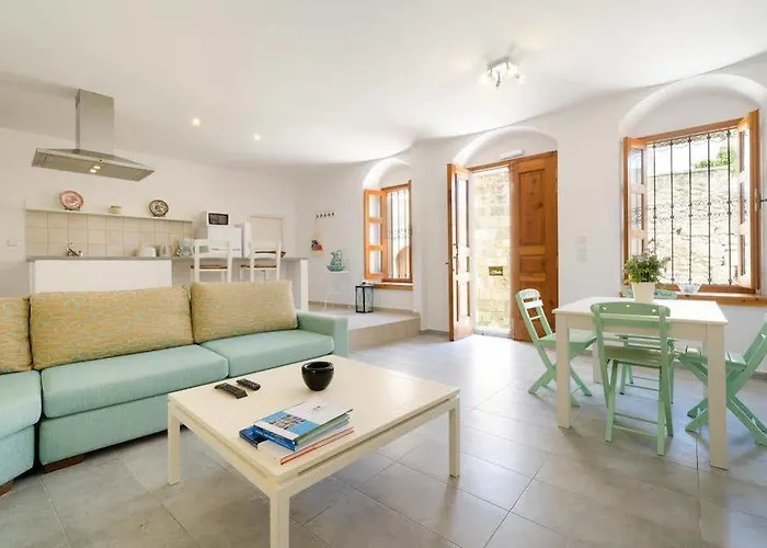 Villa Lindos * لينثوس