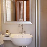 Villa Lindos *